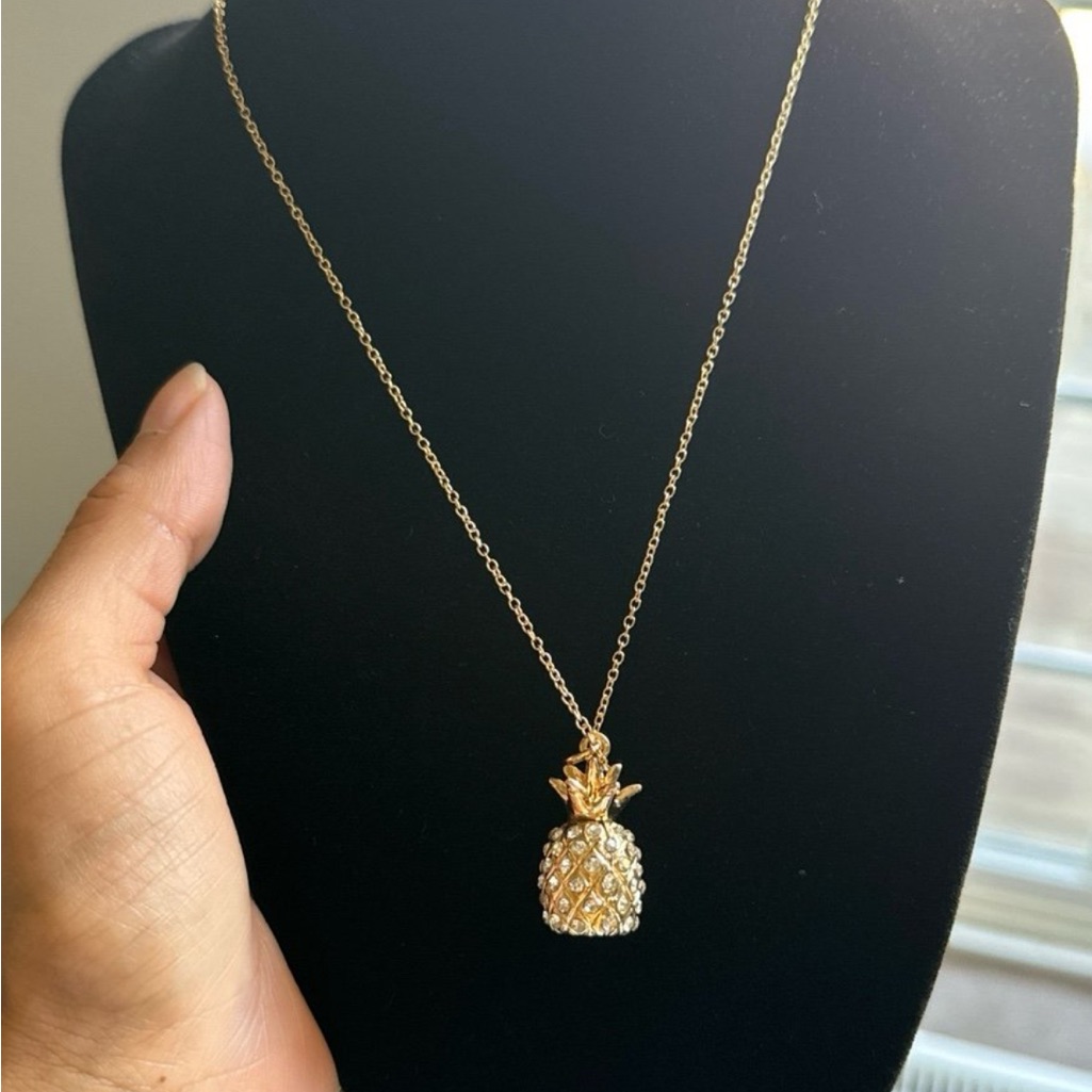 Gold Pineapple Pendant Necklace Gold Pineapple Pendant Necklace